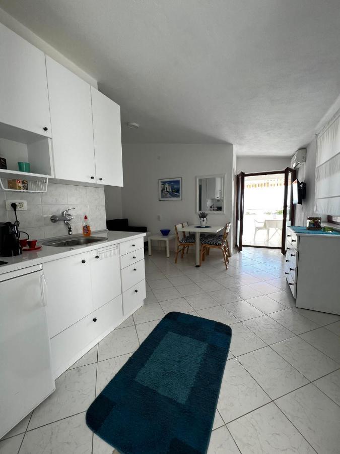 Apartments Milicevic 罗戈兹尼察 外观 照片