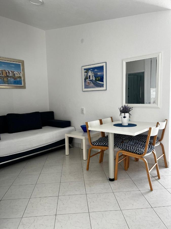 Apartments Milicevic 罗戈兹尼察 外观 照片
