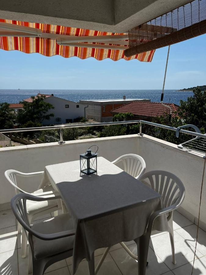 Apartments Milicevic 罗戈兹尼察 外观 照片