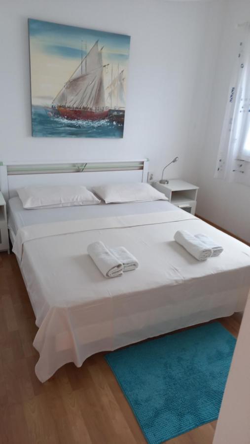 Apartments Milicevic 罗戈兹尼察 外观 照片
