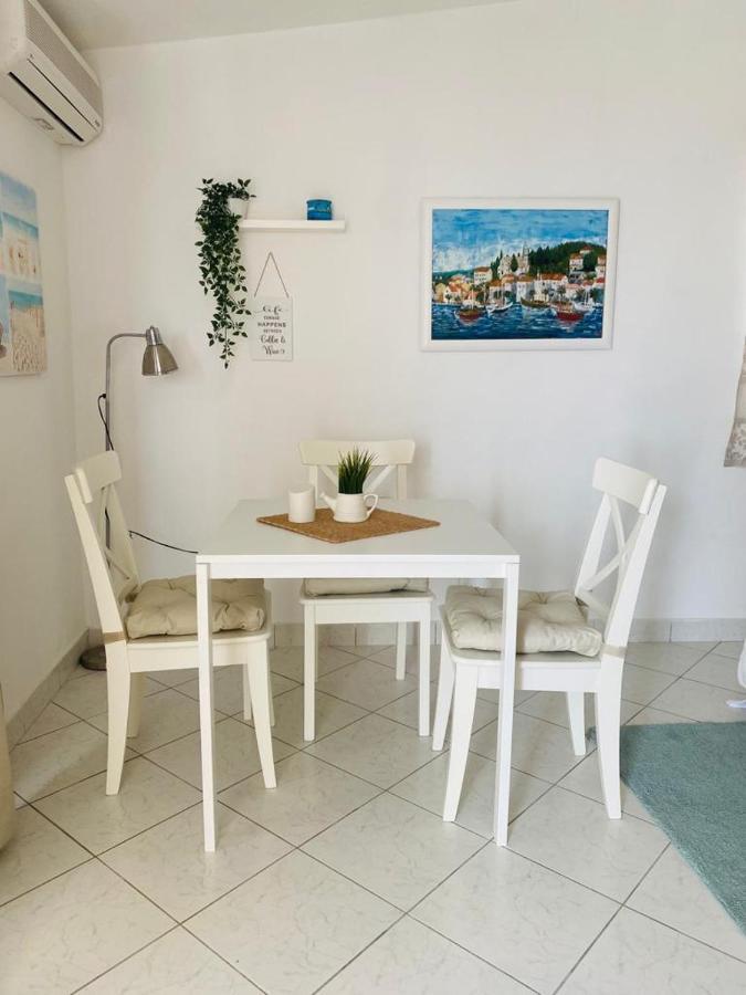 Apartments Milicevic 罗戈兹尼察 外观 照片