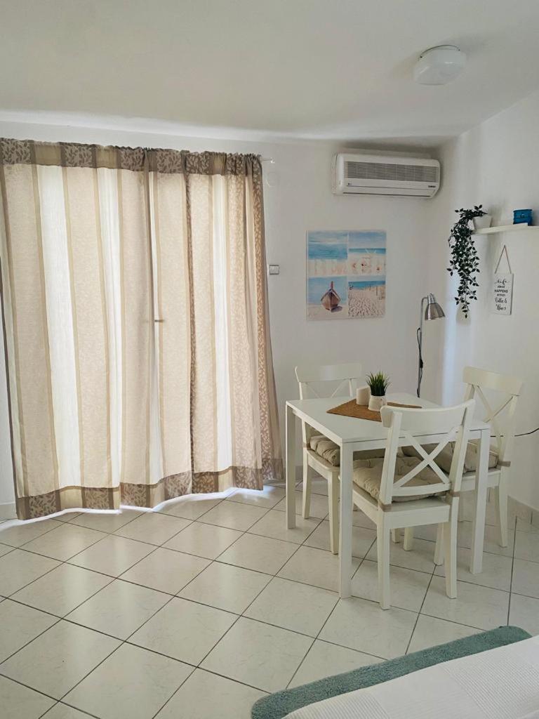 Apartments Milicevic 罗戈兹尼察 外观 照片