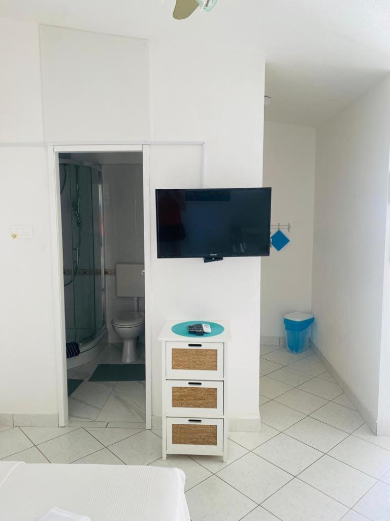 Apartments Milicevic 罗戈兹尼察 外观 照片